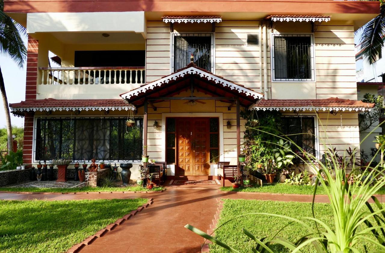 Shanu'S Seaside Inn - A Guesthouse, 100 Metres To Candolim Beach Eksteriør bilde