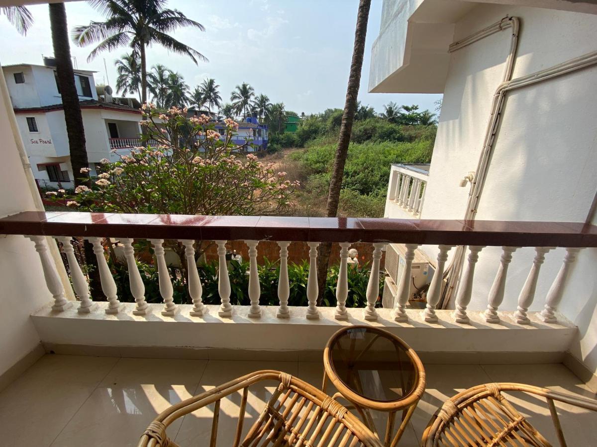 Shanu'S Seaside Inn - A Guesthouse, 100 Metres To Candolim Beach Eksteriør bilde